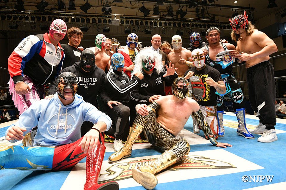 マスカラ・ドラダ 試合用マスク（CMLL・新日本プロレス） 節約