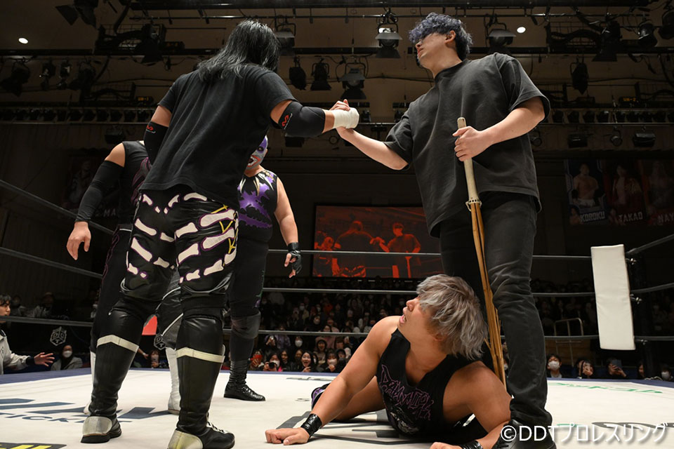 DDTプロレス DAMNATION T.Aポートレート① I'm tired. #ddtpro #KANON #prowrestling #膝 #MJポー